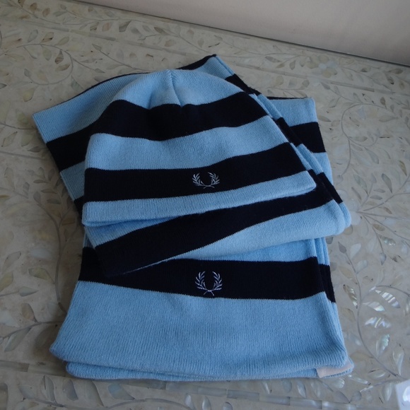 fred perry hat and scarf